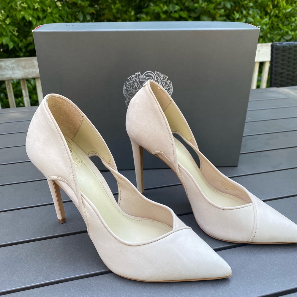 Vince Camuto Miranda Heel size 8